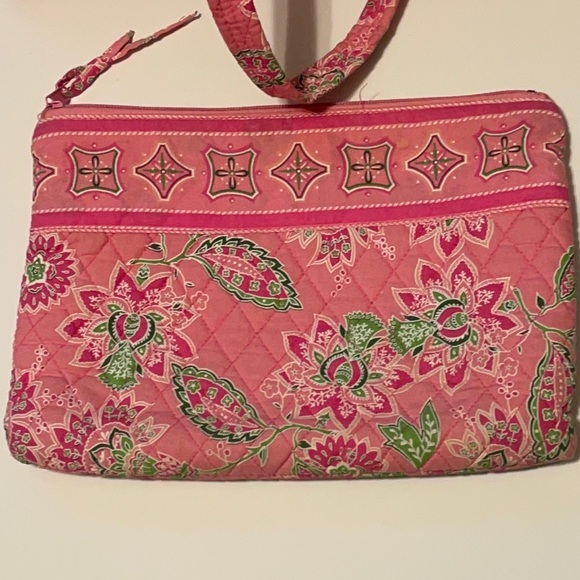 Tanya Lee Design Quilted Fabric Travel Duffle Bag, and Two Cosmetic Bags - Picture 3 of 14